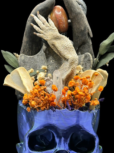 3D Printed Black Skull with Dagger Hands (Copy)